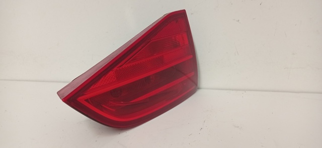 VAG 8K9945093 Piloto trasero interior izquierdo  disponible España