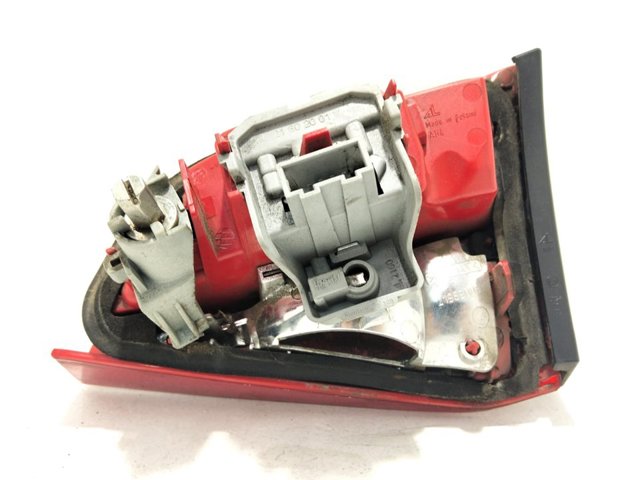VAG 8K9945093B Piloto trasero interior izquierdo  en stock Terrassa