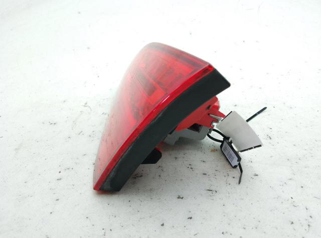 8K9945094B VAG Piloto trasero interior derecho comprar Alcalá