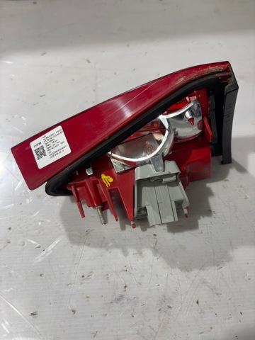 8K9945094B VAG Piloto trasero interior derecho  comprar en Jaén