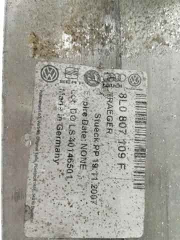 8L0807109F Refuerzo de parachoques delantero  comprar en Zaragoza