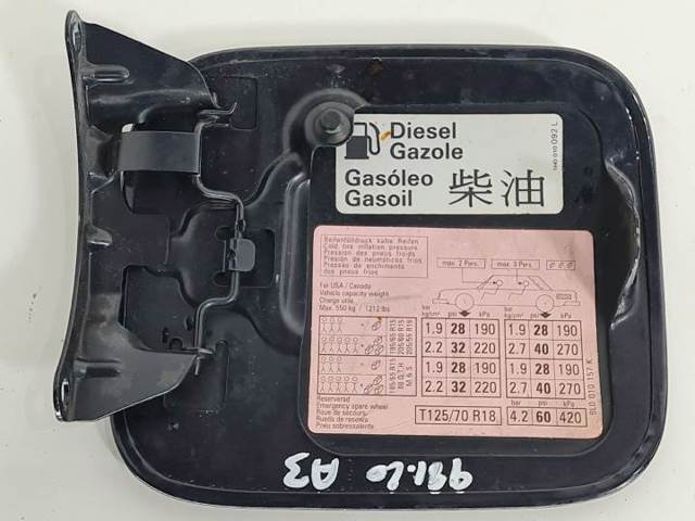 VAG 8L0809905A Tapa exterior de la gasolina comprar Barcelona