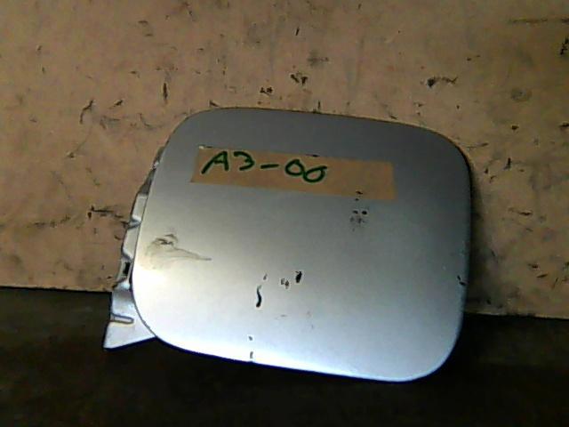 VAG 8L0809905A Tapa del depósito de combustible  disponible Valladolid