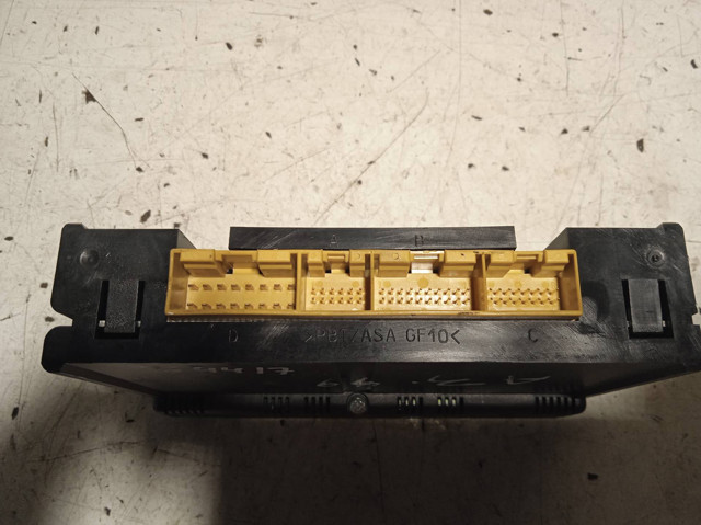 VAG 8L0820043M Unidad de control aire acondicionado  en stock Salamanca