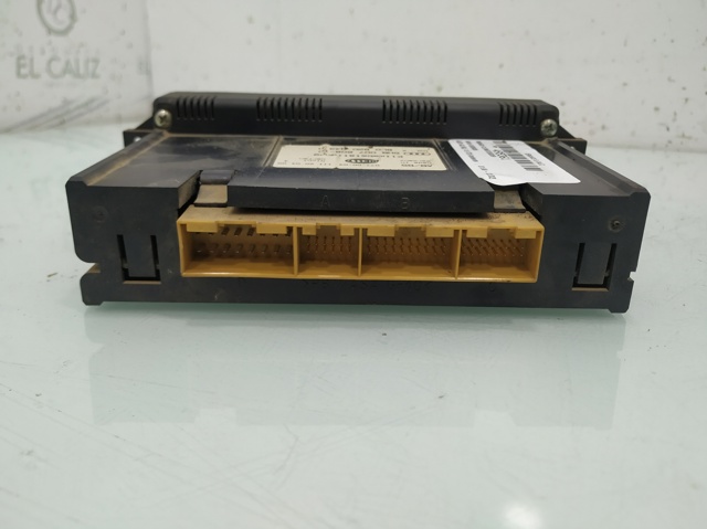 8L0820043M VAG