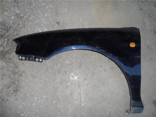 8L0821105 Aleta delantera izquierda comprar Sevilla