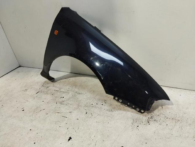 8L0821106 VAG Aleta  en stock Córdoba