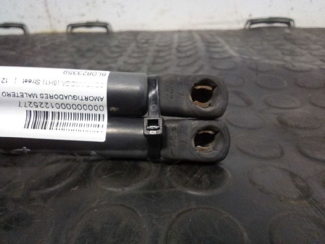 VAG 8L0823359 Amortiguador de capó comprar Pamplona