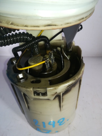 8L0919050 Bomba de combustible eléctrica sumergible  disponible Burgos