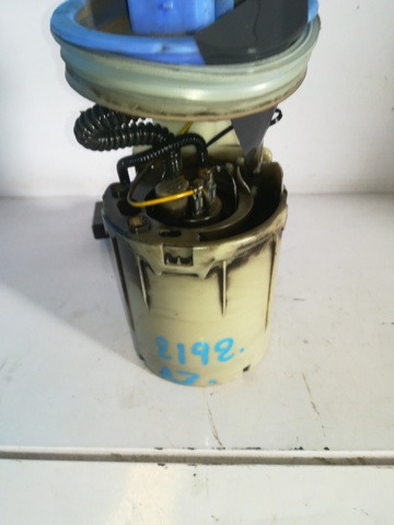 VAG 8L0919050 Bomba de combustible eléctrica sumergible  disponible España