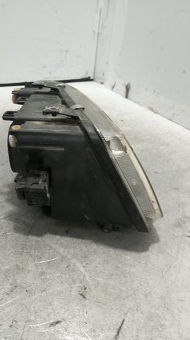 VAG 8L0941003AF Faro izquierdo  en stock Terrassa