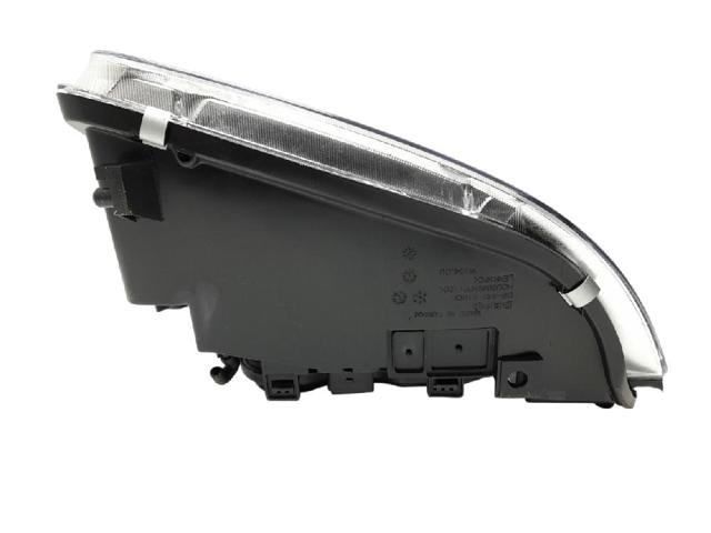 8L0941003AF Faro izquierdo  disponible Utrera