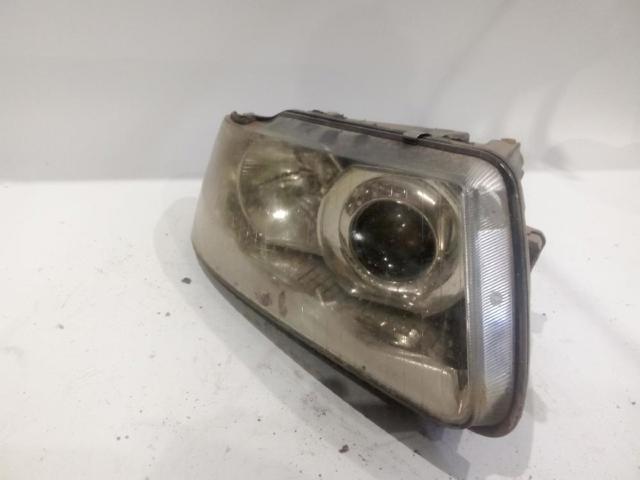 8L0941004AF Faro derecho comprar Sevilla