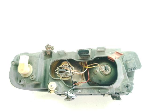 VAG 8L0941004AF Faro derecho  comprar en Ponferrada