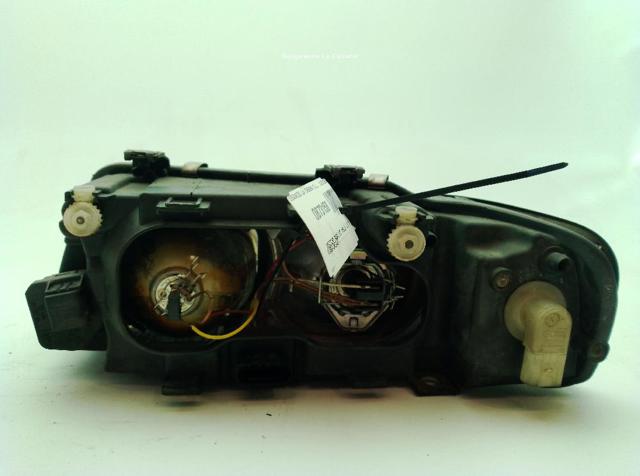 8L0941004AF Faro derecho  comprar en Reus