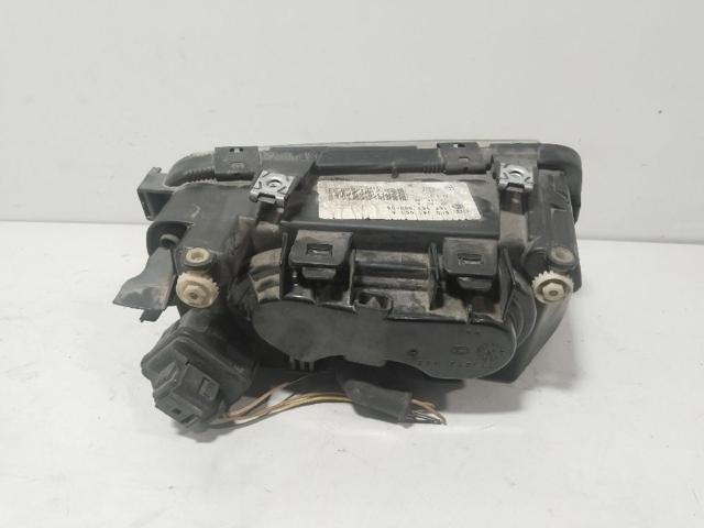 8L0941029 Faro izquierdo  disponible Burgos