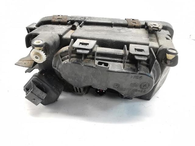 8L0941029 VAG Faro izquierdo  en stock Córdoba