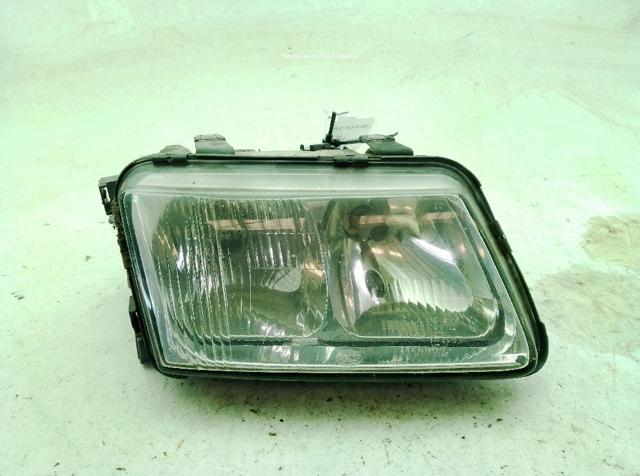 VAG 8L0941030 Faro derecho comprar Pamplona