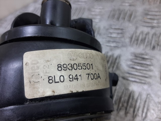 8L0941700A VAG Faro antiniebla derecho  comprar en Jaén