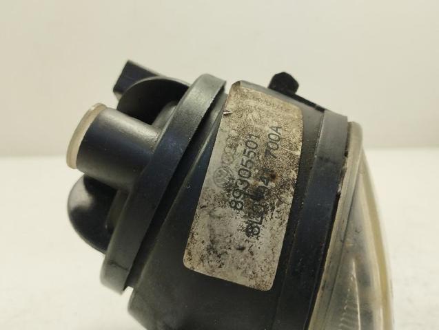 VAG 8L0941700A Faro antiniebla derecho  disponible Valladolid