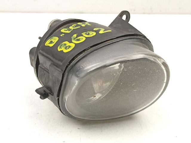 VAG 8L0941700A Faro antiniebla derecho  disponible Lugo