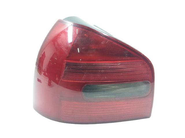 8L0945095A VAG Piloto trasero izquierdo comprar Alcalá
