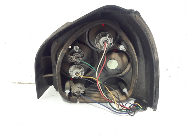8L0945095A Piloto trasero izquierdo comprar Girona