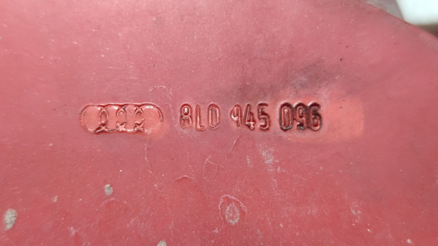 8L0945096 VAG Piloto trasero derecho  comprar en Jaén