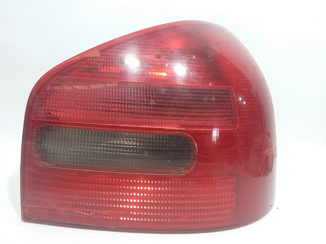8L0945096 Piloto trasero derecho  en stock Granada