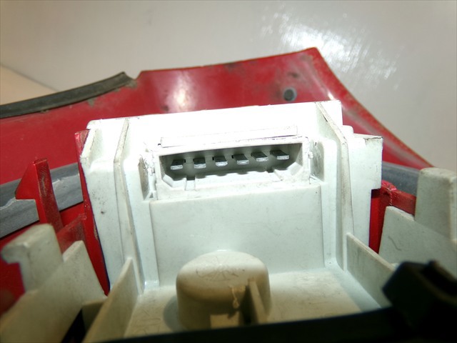8L0945096 VAG Piloto trasero derecho  en stock Huelva