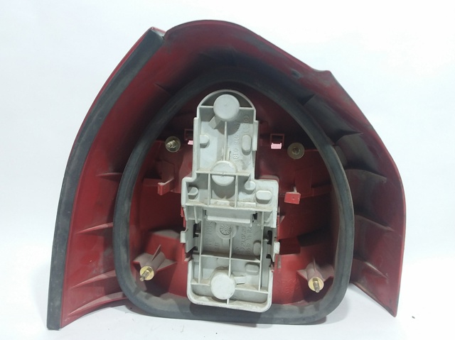 8L0945096 Piloto trasero derecho comprar Almería