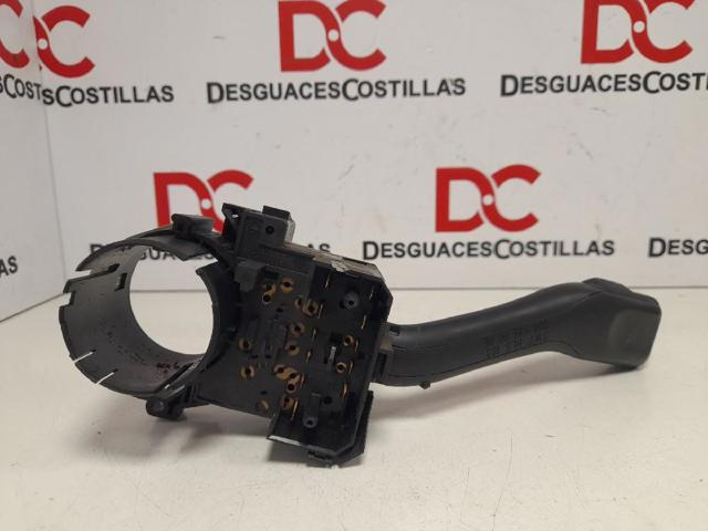 FORD 8L0953513G Conmutador izquierdo de la columna de dirección comprar Pamplona