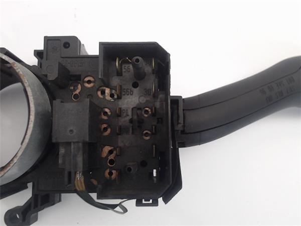 8L0953513S Conmutador izquierdo de la columna de dirección  en stock Granada