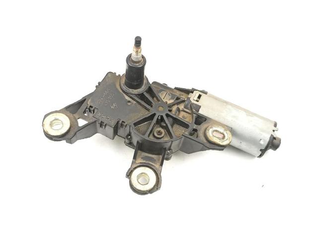 8L0955711B Motor del limpiaparabrisas trasero  comprar en Reus