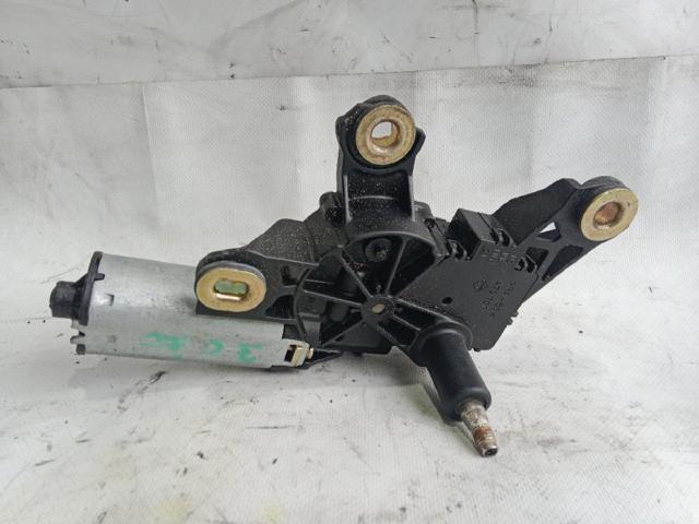 8L0955711B Motor del limpiaparabrisas trasero  comprar en Reus