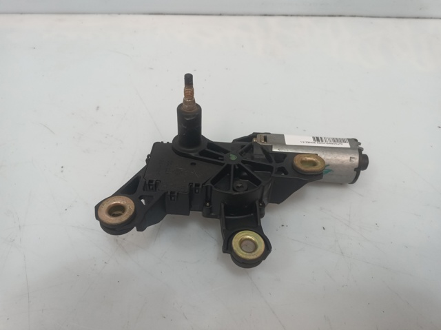8L0955711B VAG Motor del limpiaparabrisas trasero  disponible Alicante