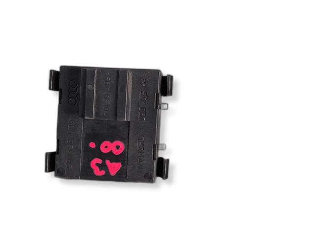 VAG 8L0959851 Interruptor de elevalunas delantera izquierda comprar Tarragona