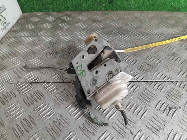 8L1837016C VAG Cerradura de puerta delantera derecha  comprar en Oviedo