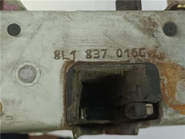 VAG 8L1837016C Cerradura de puerta delantera derecha  disponible España