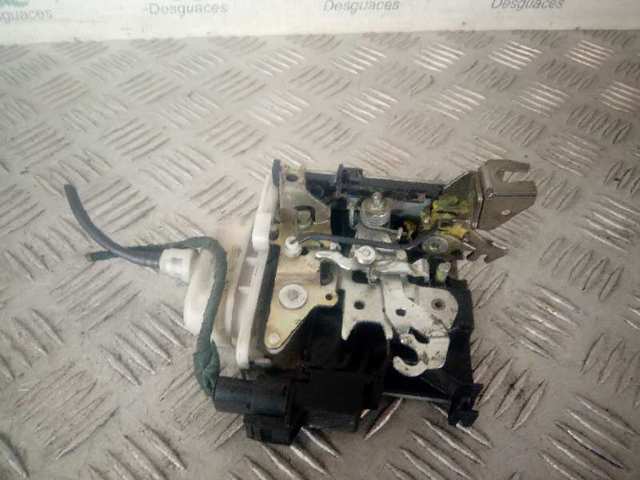 8L1837016C Cerradura de puerta delantera derecha comprar Almería