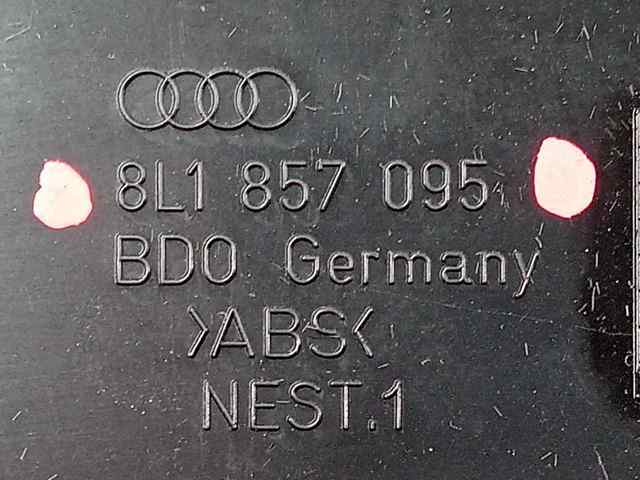  Audi A3  (8L1)