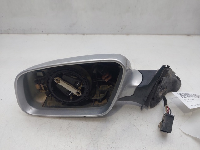 8L18585313FZ VAG