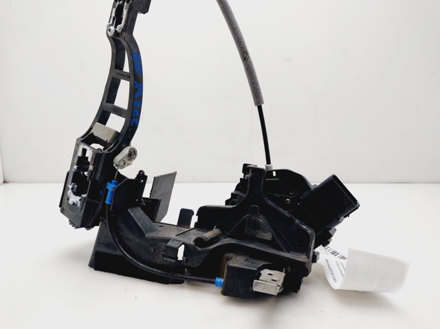 8M2AR21812AA Cerradura de puerta delantera derecha comprar Almería