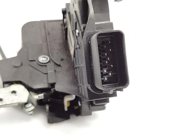 8M2AR21812AA Cerradura de puerta delantera derecha comprar Almería