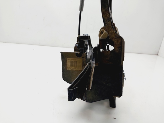 8M2AR21812AA FORD Cerradura de puerta delantera derecha  disponible Ourense
