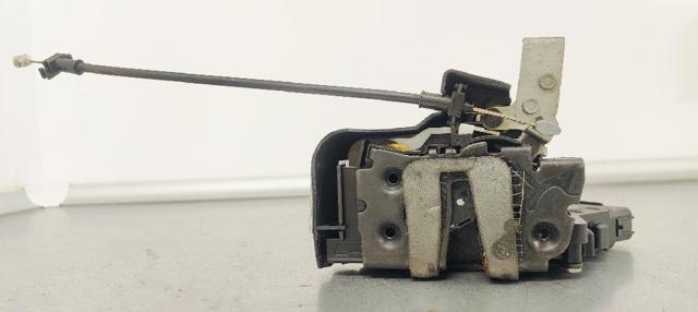 8M2AR21812AA Cerradura de puerta delantera derecha  en stock Sabadell