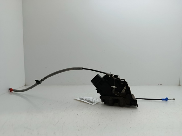 8M2AR21812AA Cerradura de puerta delantera derecha  comprar en Reus