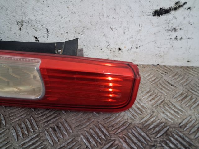 8M5113404A FORD Piloto trasero derecho  en stock Gandía