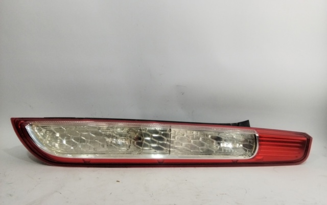 FORD 8M5113404AD Piloto trasero derecho  en stock Valencia