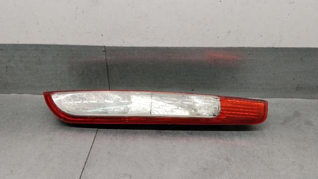 FORD 8M5113404AD Piloto trasero derecho  disponible Valladolid